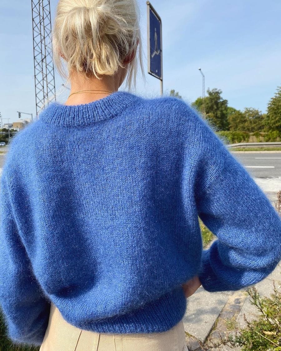 Stockholm Sweater V-Neck by PetiteKnit - Hard copy pattern