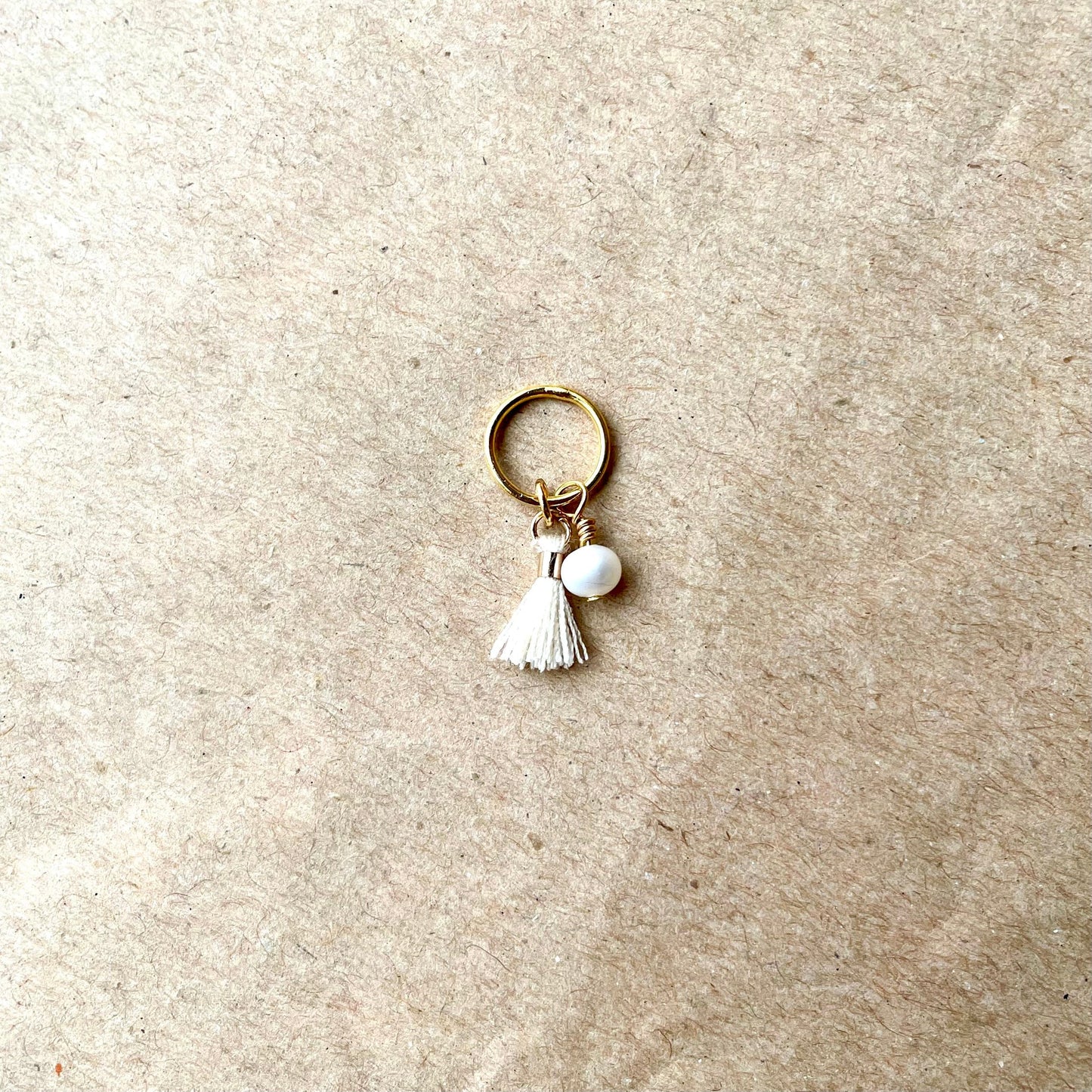 Pearl and Tassel Stitch Marker