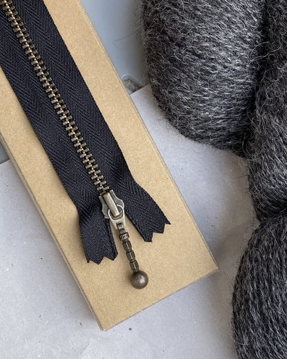 28 cm Zip for Large Florence Bag by Petite Knit