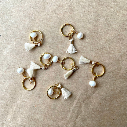 Pearl and Tassel Stitch Marker